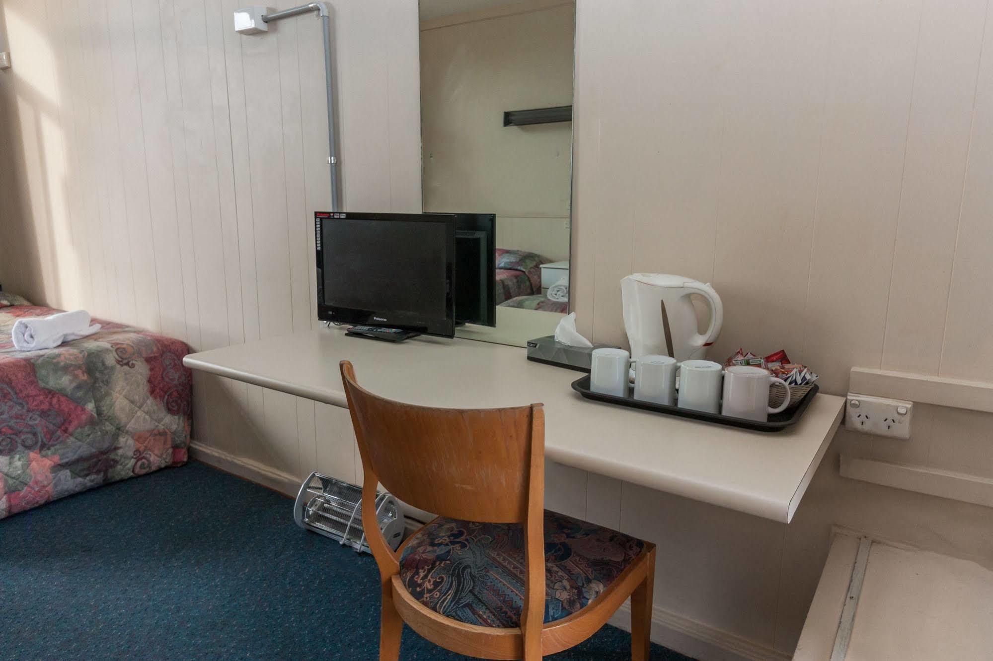 Moruya Waterfront Hotel Motel Exterior foto
